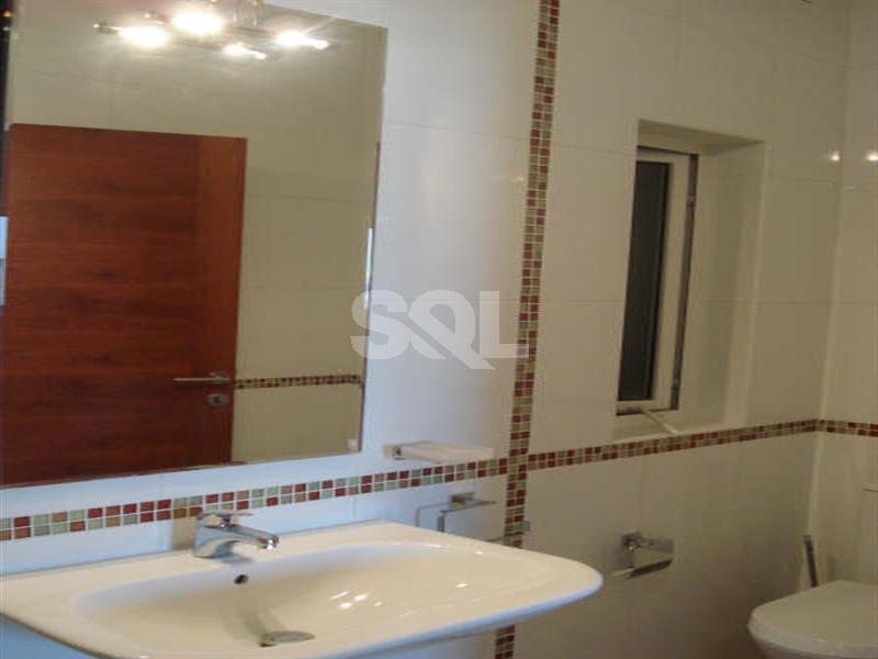 Penthouse in Balzan To Rent