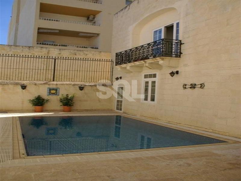 House of Character in Sliema To Rent