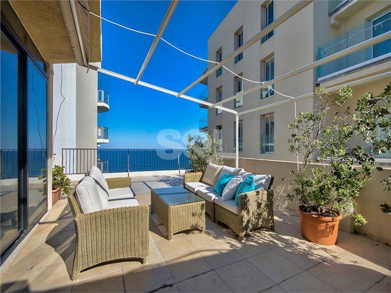 Penthouse in Sliema To Rent
