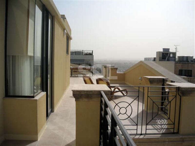 Penthouse in Sliema To Rent