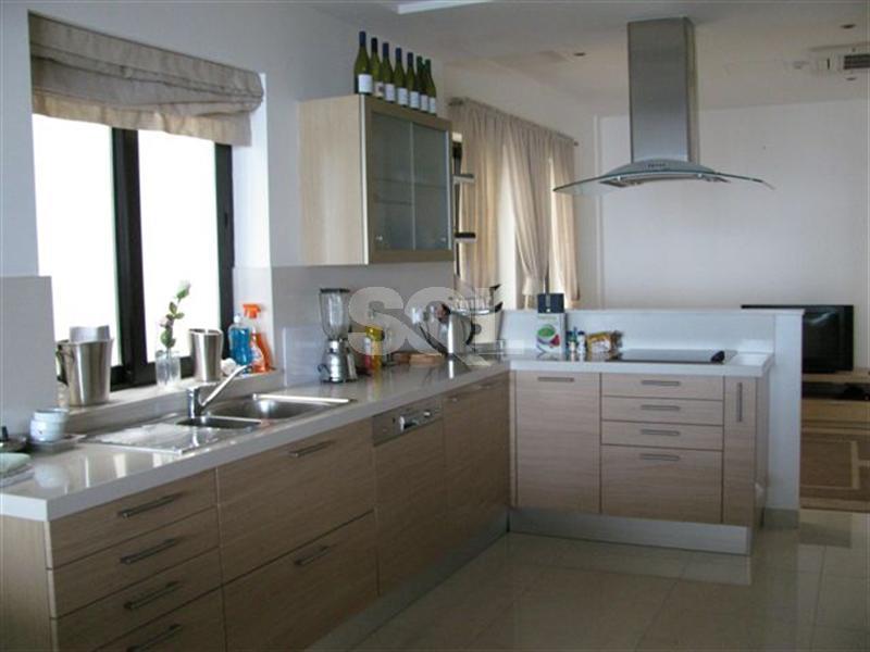 Apartment in Sliema To Rent