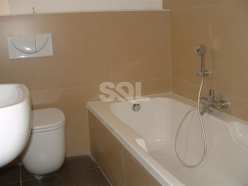 Penthouse in Sliema To Rent