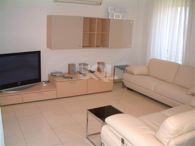 Villa in Naxxar To Rent