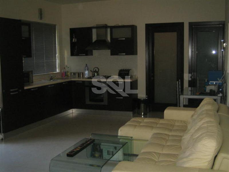 Apartment in Gzira To Rent