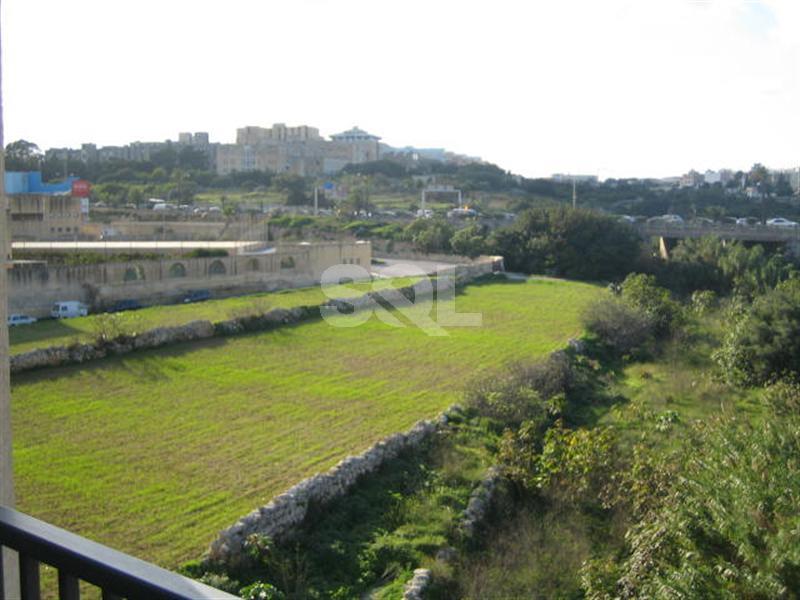 Apartment in Gzira To Rent