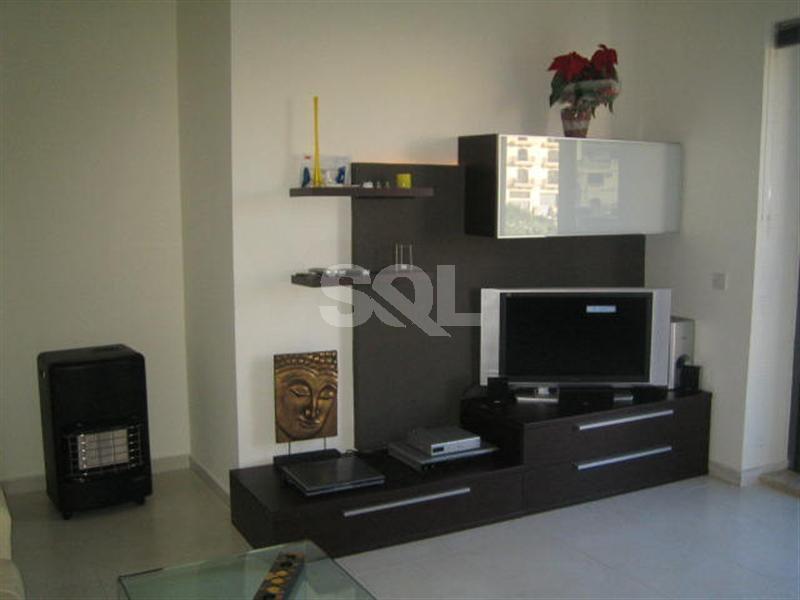 Apartment in Gzira To Rent