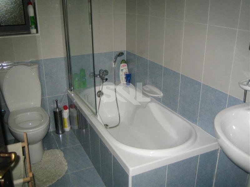 Apartment in Gzira To Rent