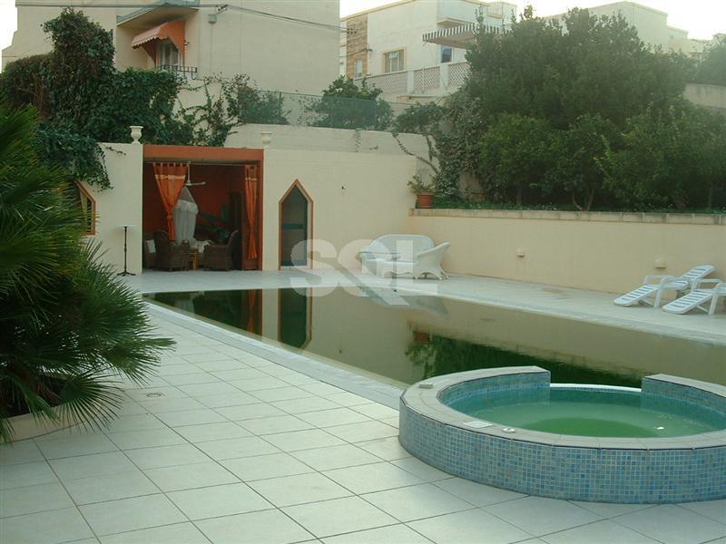 Villa in Swieqi To Rent