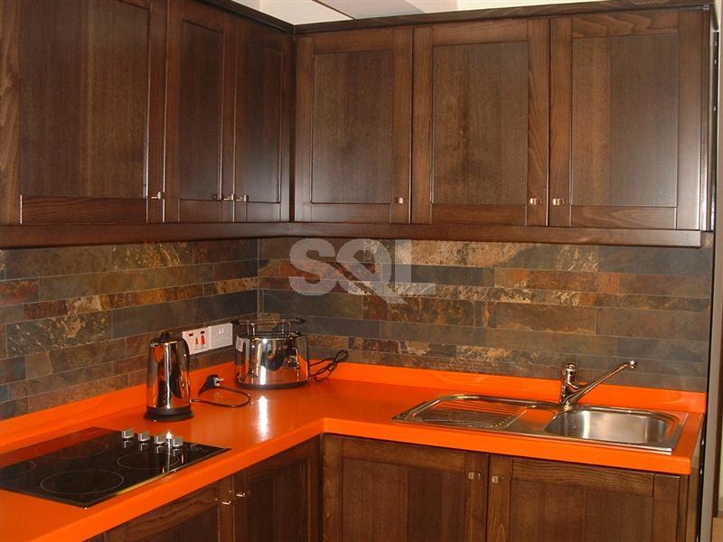 Apartment in Portomaso To Rent