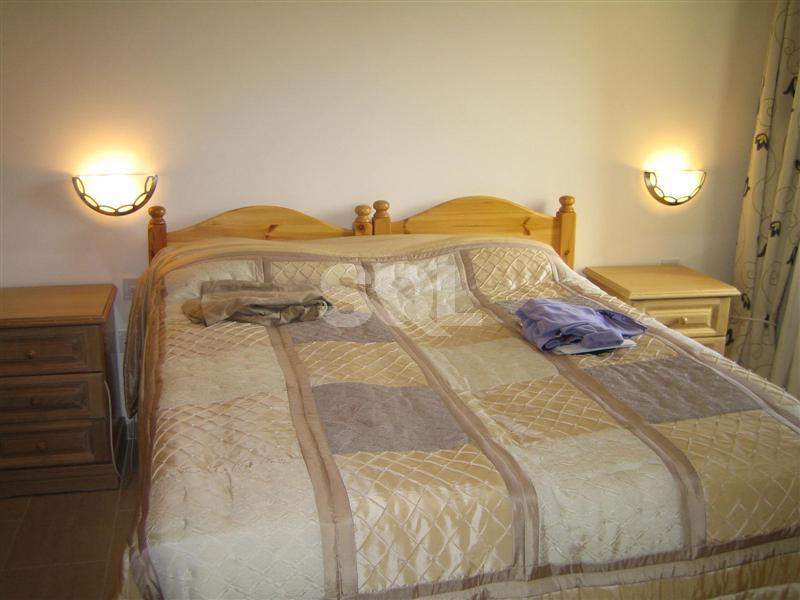 Apartment in Portomaso To Rent