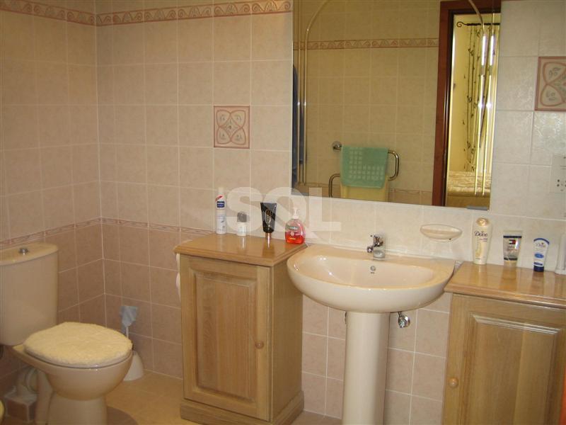 Apartment in Portomaso To Rent