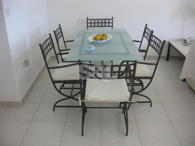 Apartment in Portomaso To Rent