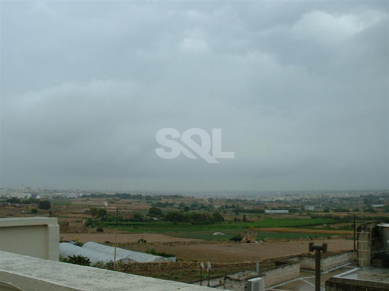 Bungalow in Attard To Rent