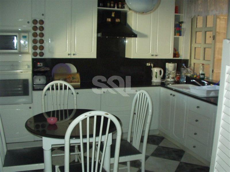 Apartment in Ta' Xbiex To Rent