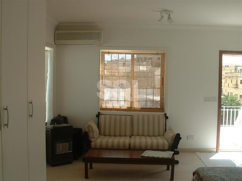 Penthouse in Bahar ic-Caghaq To Rent