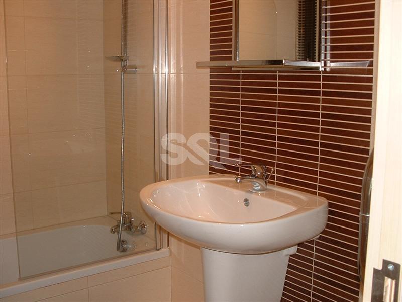 Apartment in Ta' L-Ibrag To Rent