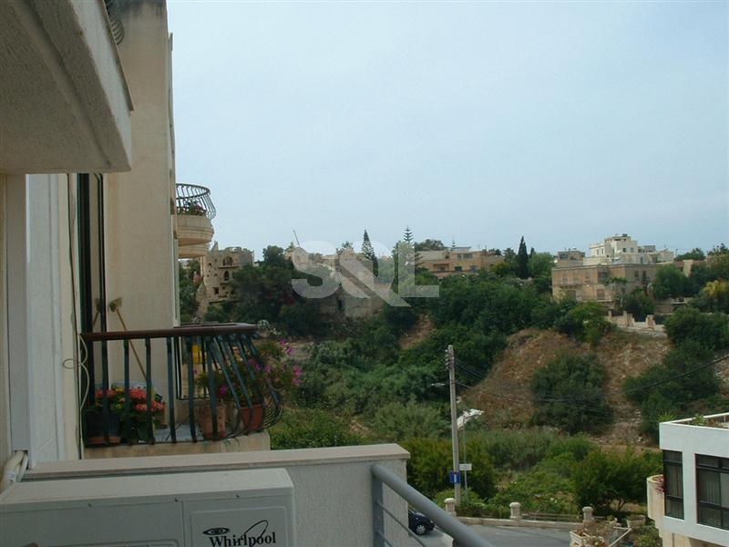 Apartment in Ta' L-Ibrag To Rent