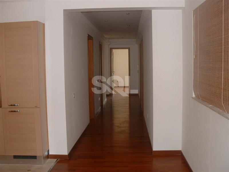 Apartment in Sliema To Rent