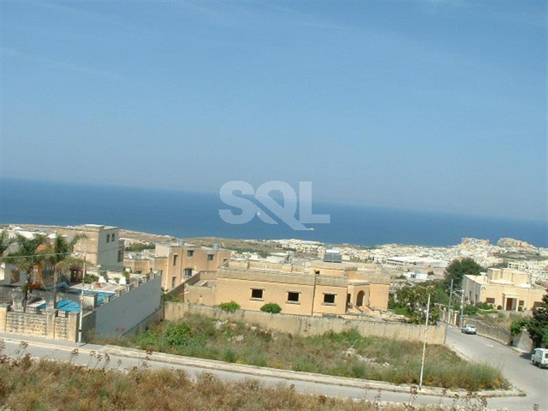 Villa in Madliena To Rent