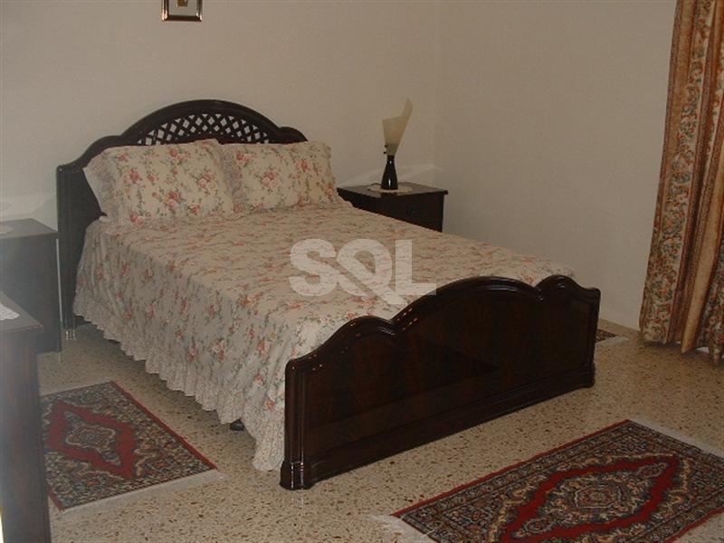 Villa in Madliena To Rent