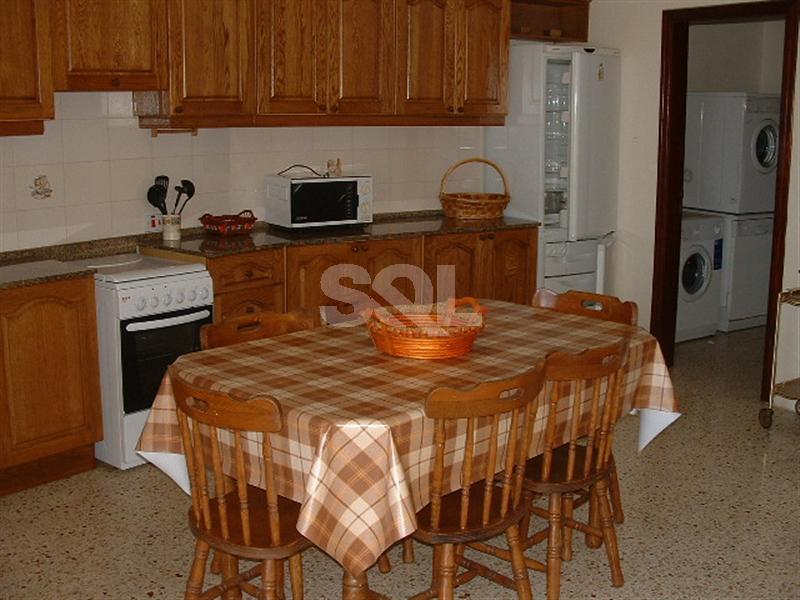 Villa in Madliena To Rent