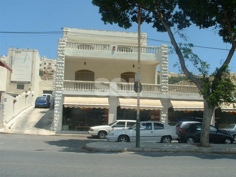 Villa in Birkirkara To Rent