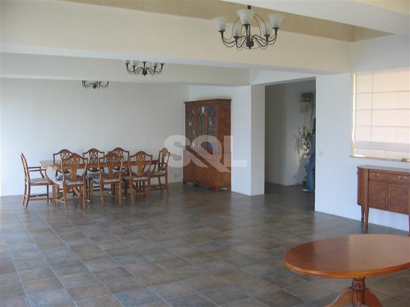 Villa in Madliena To Rent
