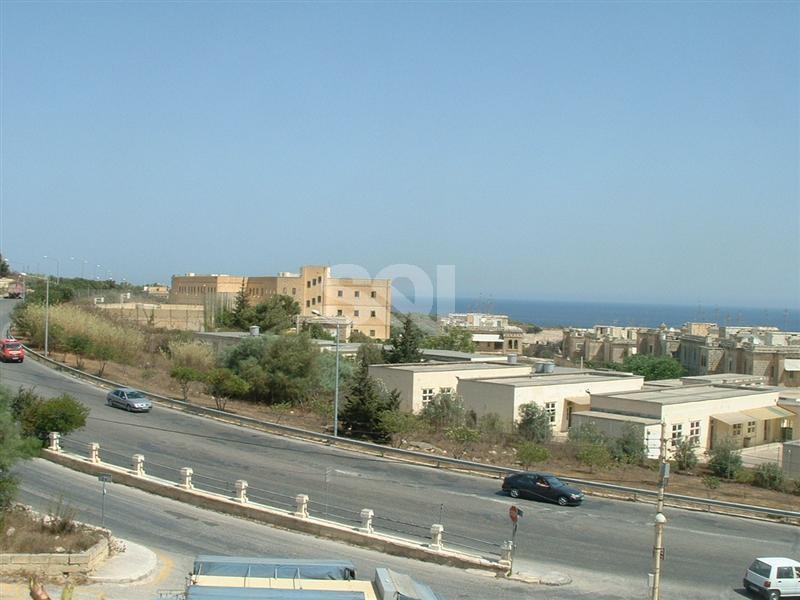 Penthouse in St. Andrews To Rent