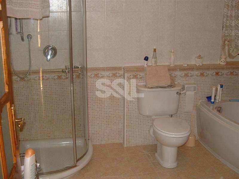 Villa in Ta' L-Ibrag To Rent