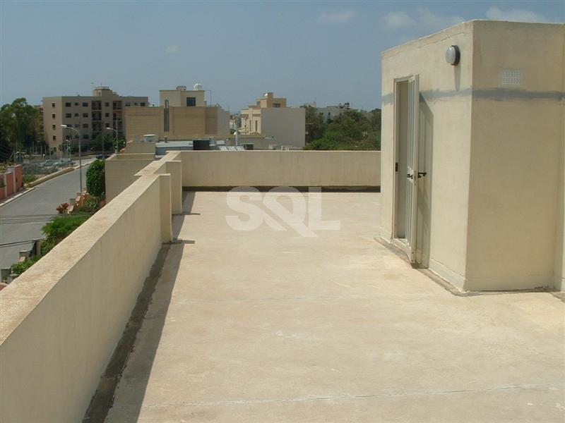 Villa in Ta' L-Ibrag To Rent