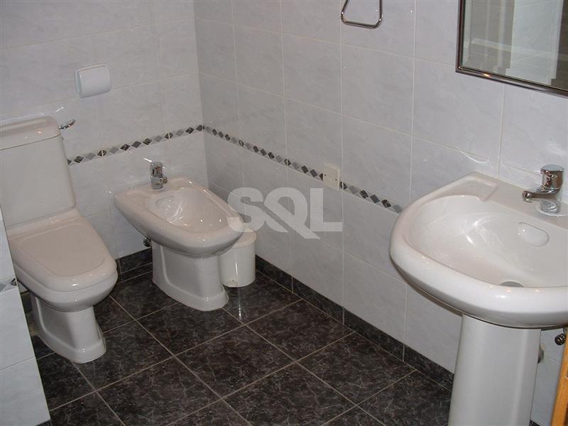 Apartment in Paceville To Rent