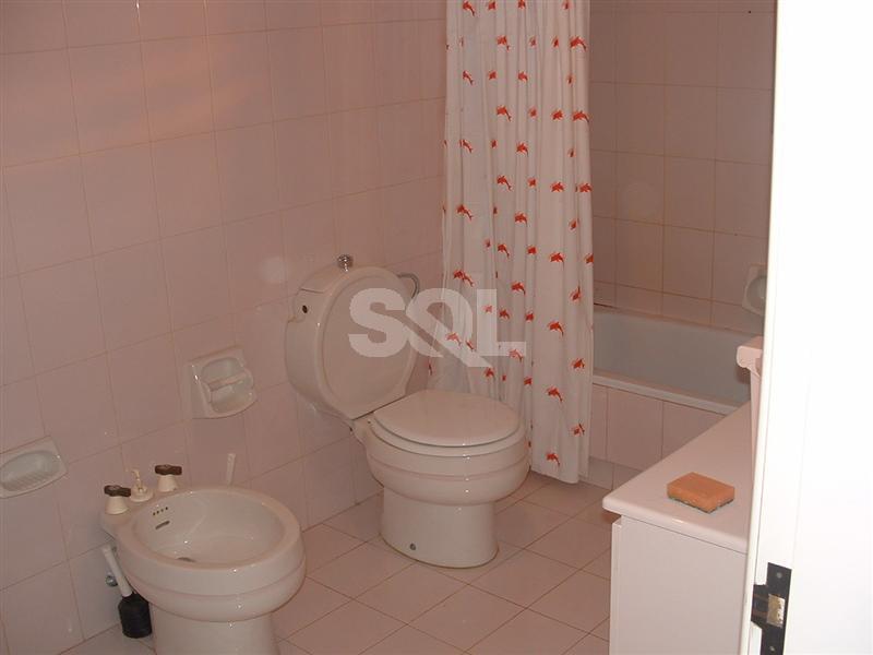 Maisonette in Wardija To Rent