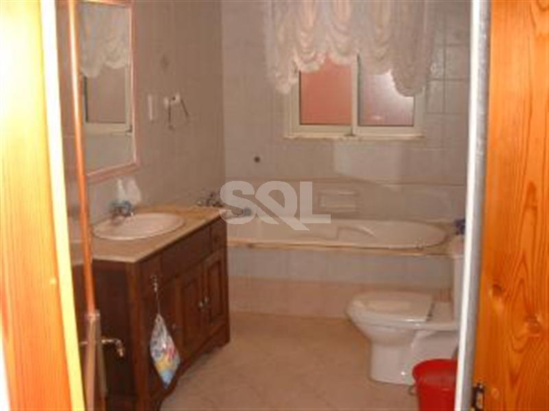 Maisonette in Wardija To Rent
