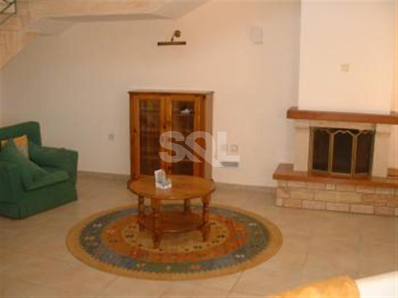 Maisonette in Wardija To Rent