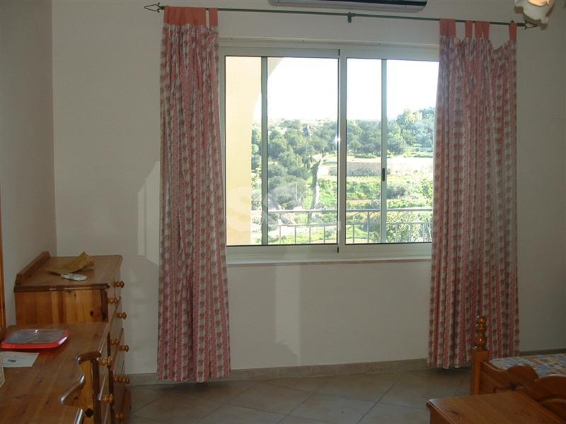 Maisonette in Wardija To Rent
