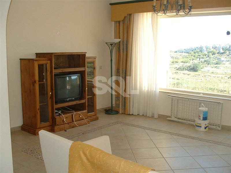 Maisonette in Wardija To Rent