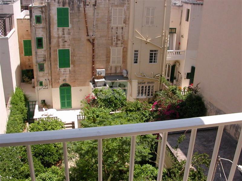 Apartment in Sliema To Rent