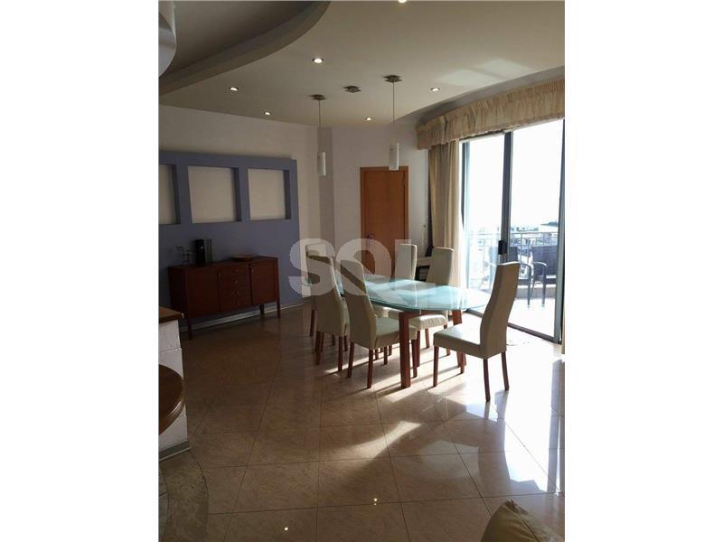 Apartment in Portomaso To Rent