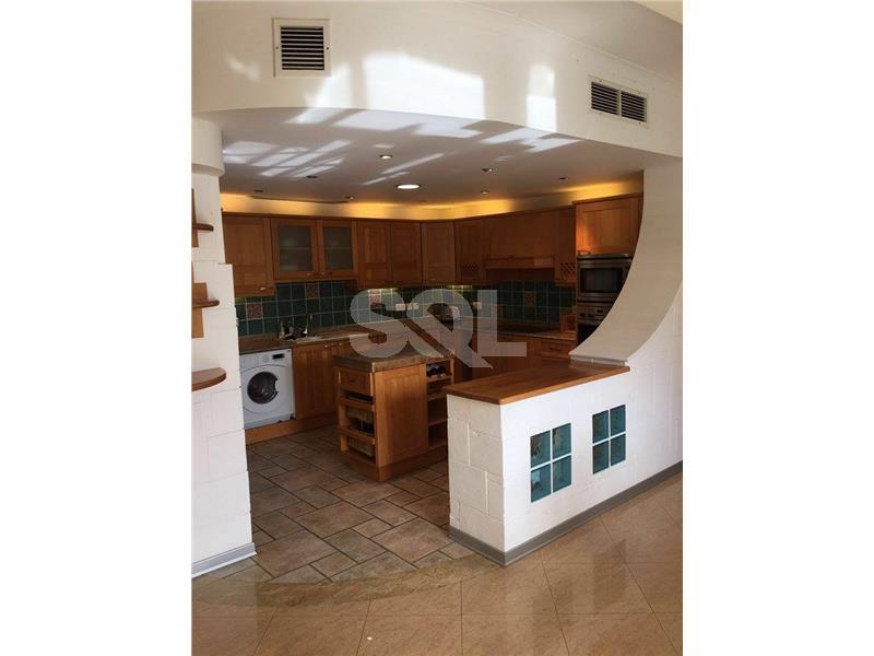 Apartment in Portomaso To Rent