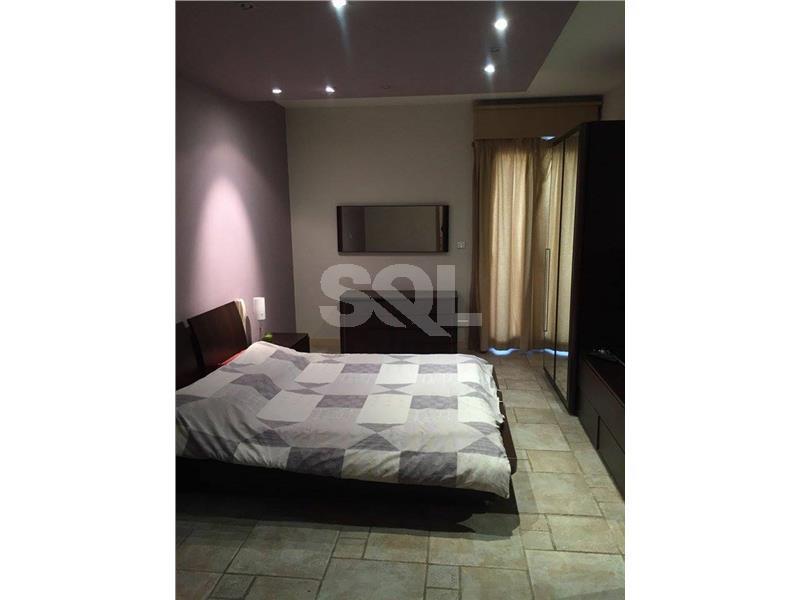 Apartment in Portomaso To Rent