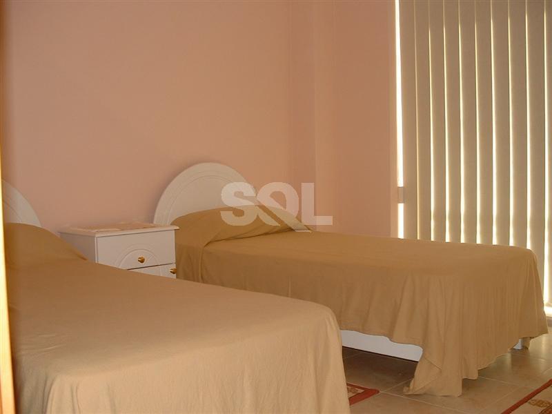 Apartment in Portomaso To Rent