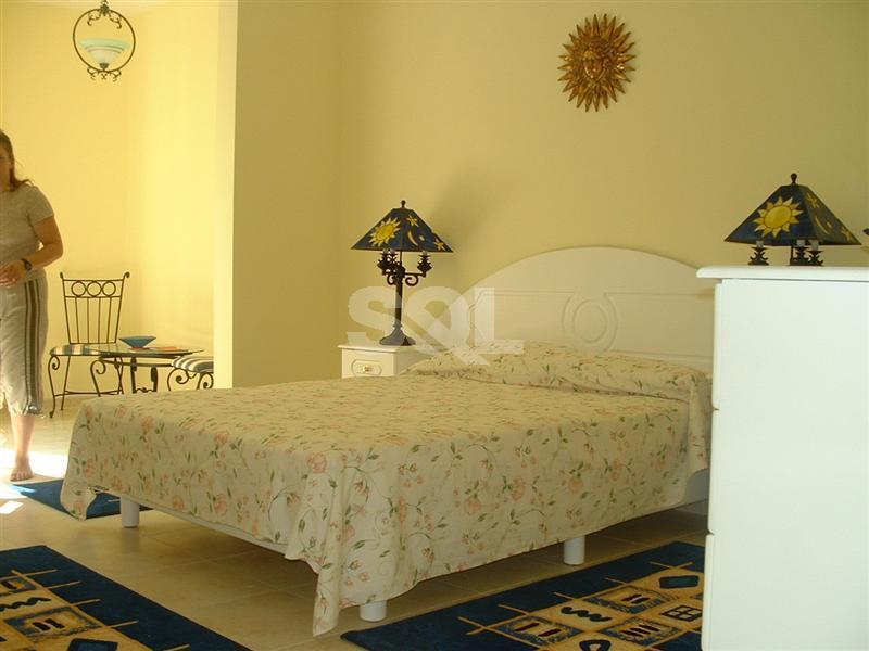 Apartment in Portomaso To Rent