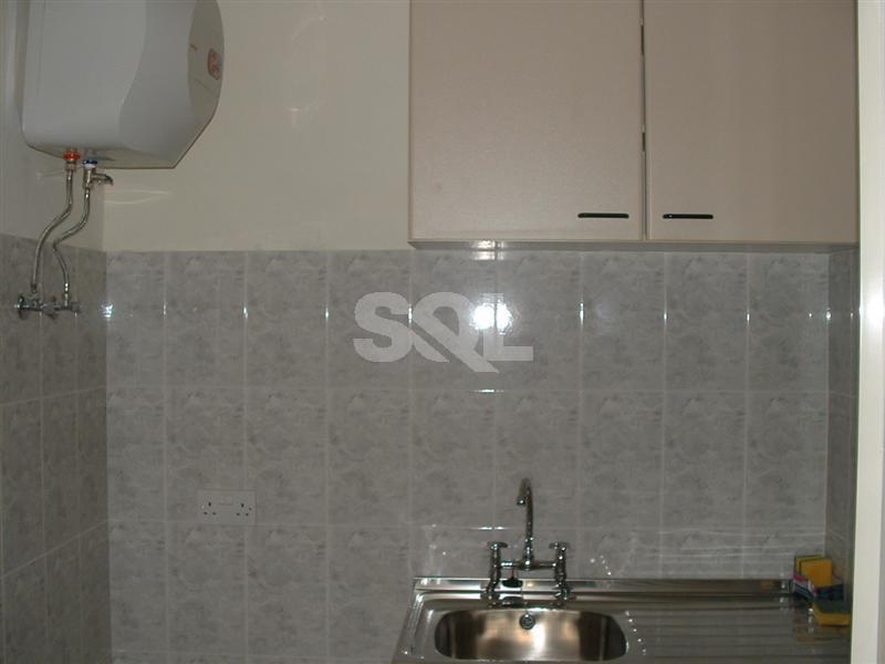 Retail/Catering in Ta' Xbiex To Rent