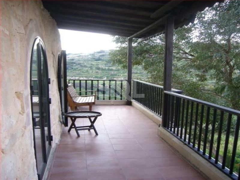 Maisonette in Madliena For Sale / To Rent