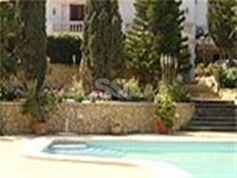 Villa in St. Julians To Rent