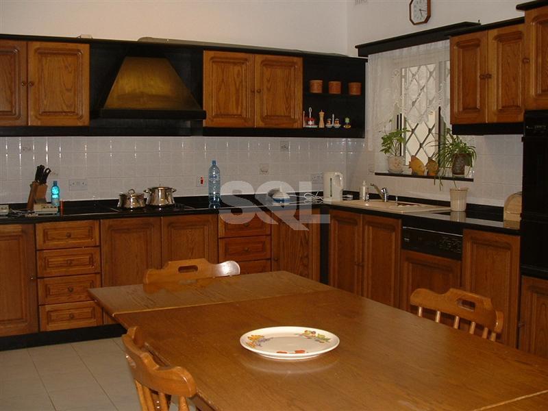 Terraced House in Naxxar To Rent