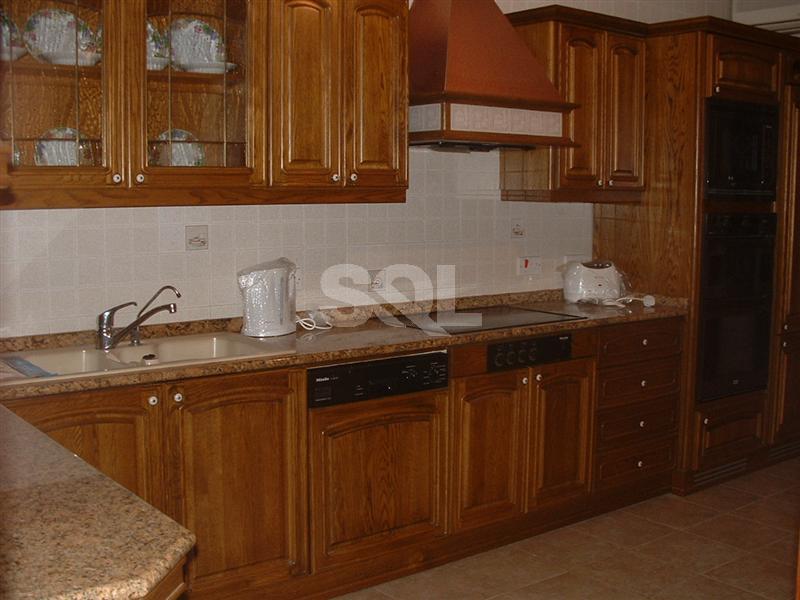 Villa in Swieqi To Rent