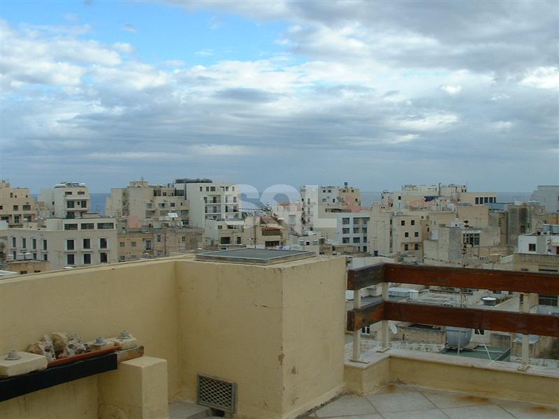 Penthouse in Sliema To Rent