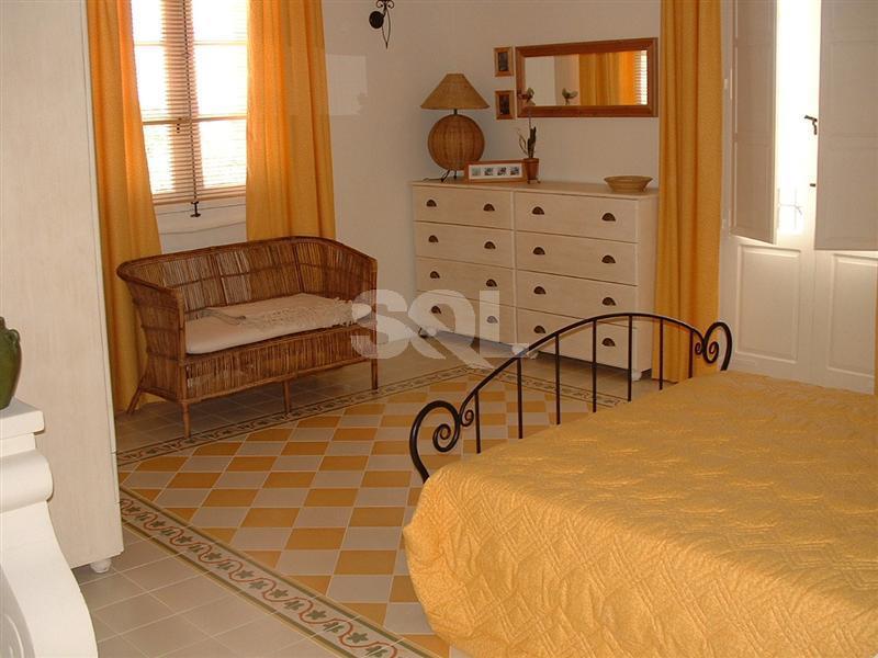 Farmhouse in Wardija To Rent