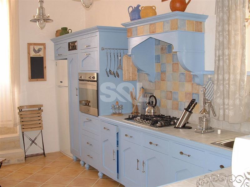 Farmhouse in Wardija To Rent